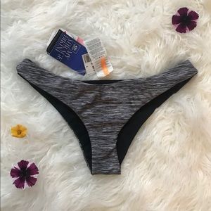 BNWT Ripcurl Reversible Bikini Bottom